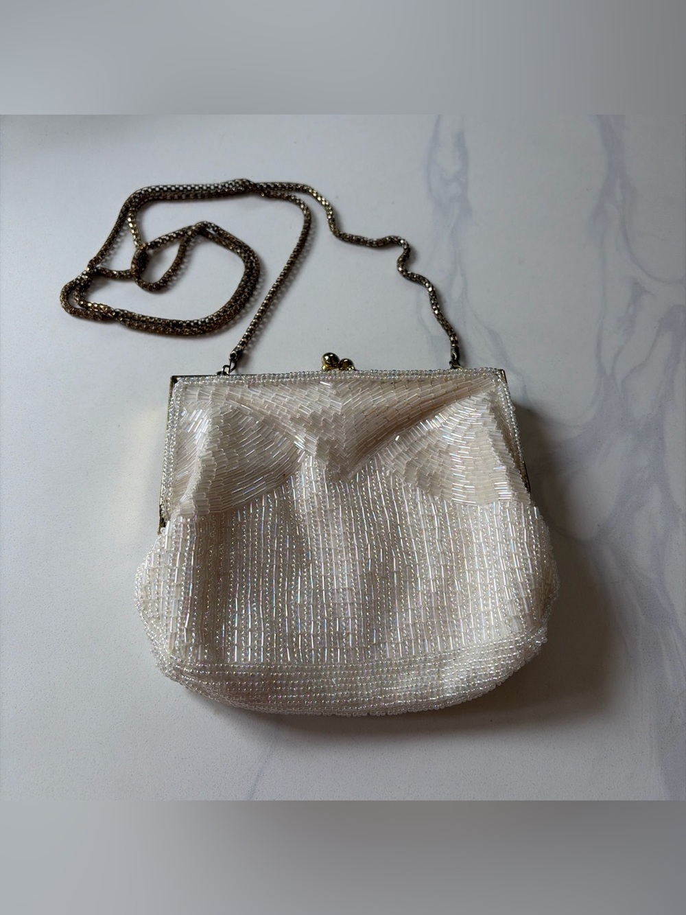Vintage Magid cream beaded purse with gold chain strap